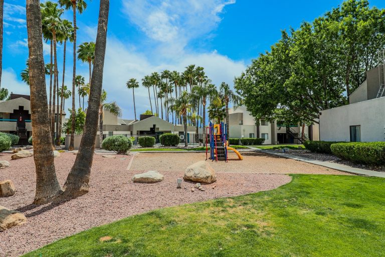THE PLACE AT 2120 Tucson Apartments (11)